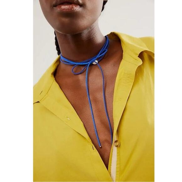 Free People Coquette Pearl & Bow Grapejuice Blues Choker Necklace in Blue NWT - Picture 5 of 15